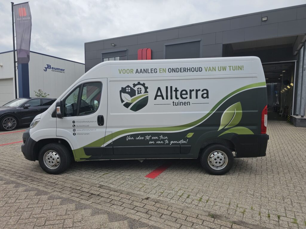 Allterra tunen autobelettering Fiat Ducato zijaanzicht bestuurderszijde
