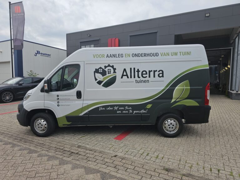 Allterra tunen autobelettering Fiat Ducato zijaanzicht bestuurderszijde