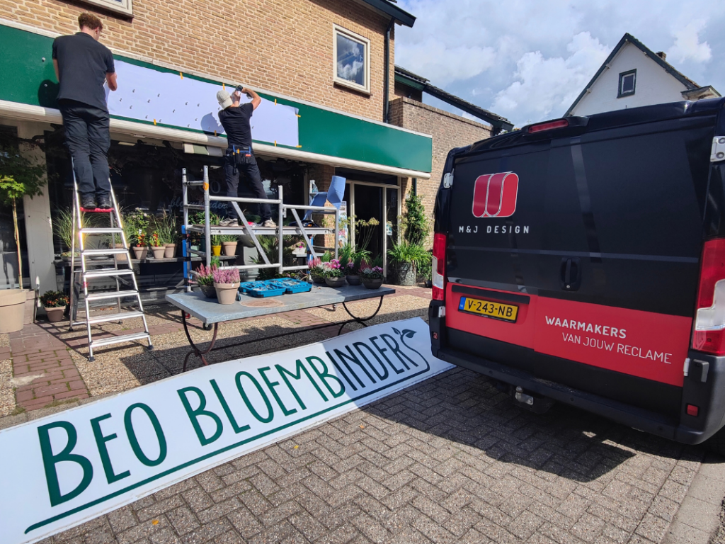 Huisstijl, gevelreclame en belettering Bloemenveld